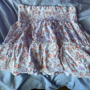 Floral print skirt